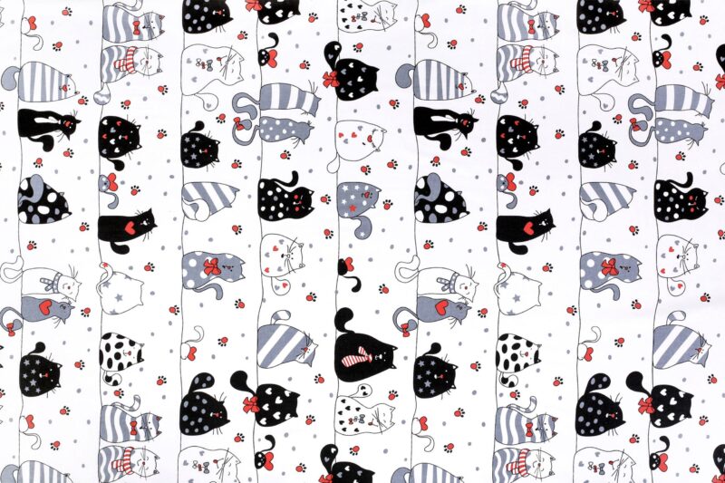 Cotton fabric cats in love by Stofex.