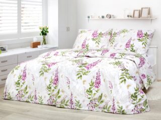 Satin bed linen with inflorescence of wistaria by Stofex.