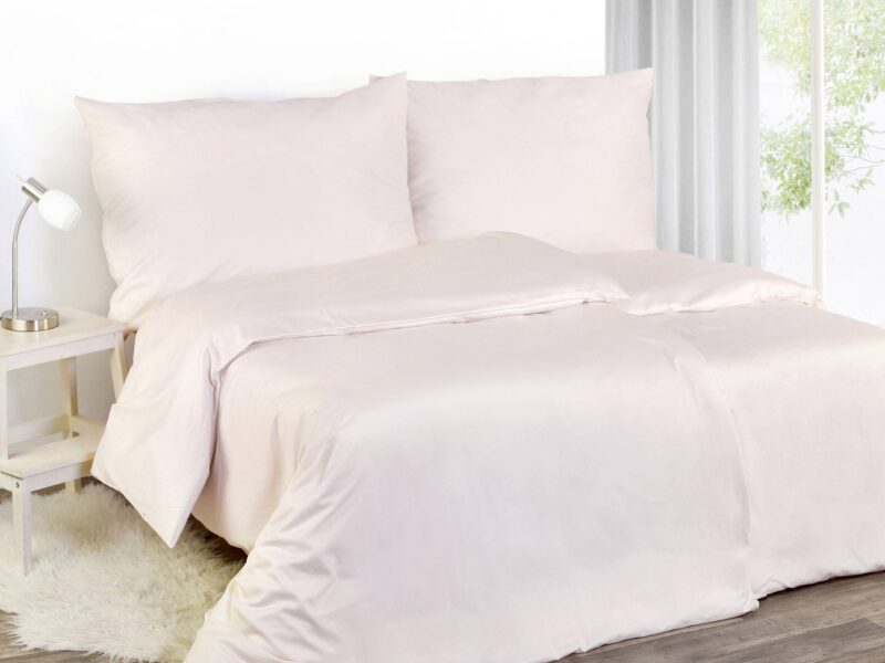 Satin bed linen cream by Stofex.