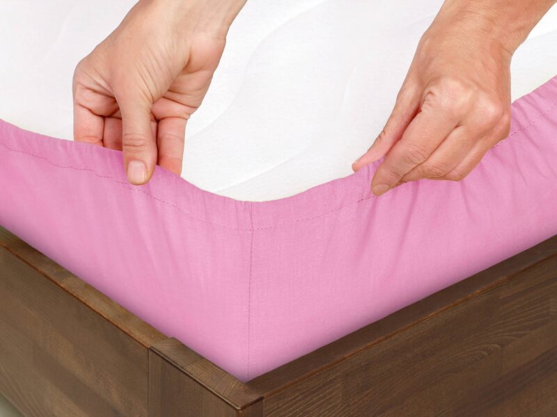 Cotton fitted sheet pink by Stofex.