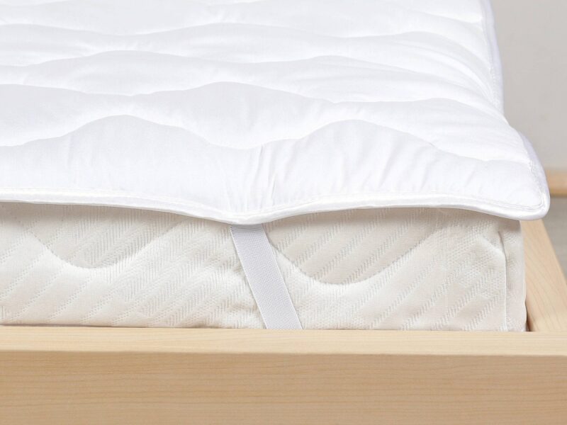 Comfort quilted mattress protector 90x200 cm or 180x200 cm for a single or double bed by Stofex.