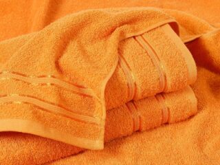 Terry towel/bath towel orange-brown with double stripe by Stofex.