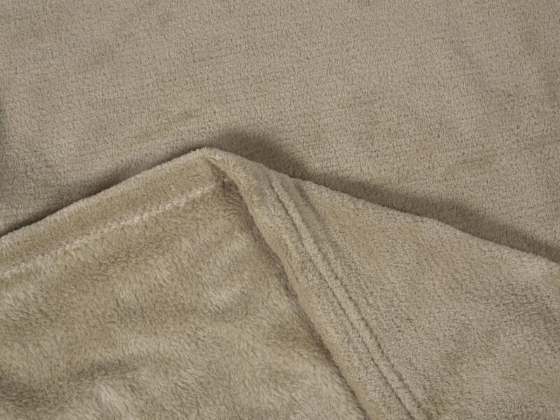 Luxury microflannel blanket beige 200x230 cm by Stofex.