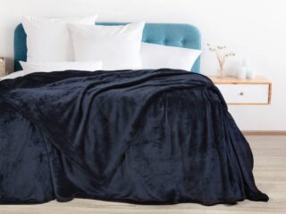 Luxury microflannel blanket dark blue 200x230 cm by Stofex.