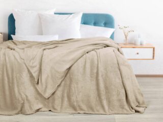 Microflannel blanket beige 150x200 cm by Stofex.