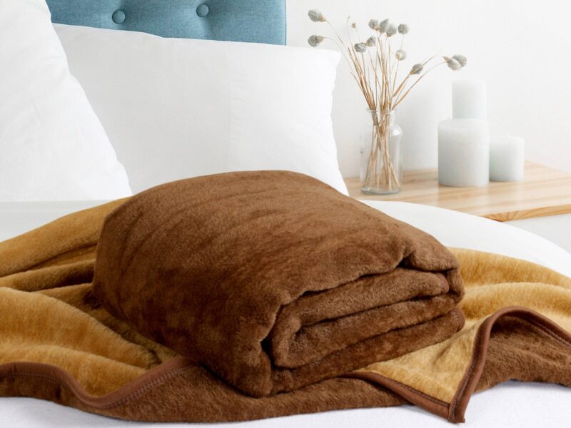 Acrylic blanket brown Melisa 150x200 cm by Stofex.