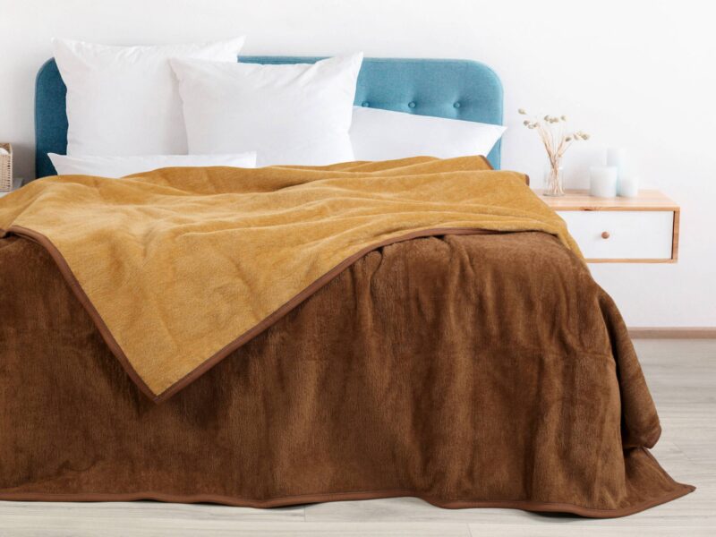 Acrylic blanket brown Melisa 150x200 cm by Stofex.