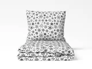 Christmas cotton bed linen snowflakes on white by Stofex.