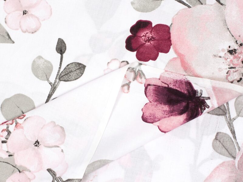 100% Cotton fabric sakura flowers by Stofex.