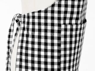 Heavy duty kitchen apron in black-white small plaid color by Stofex