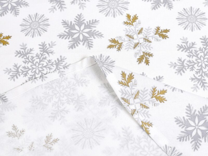 Terra round cotton tablecloth snowflakes on white by Stofex.