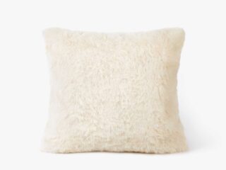 Luxury long pile pillowcase cream by Stofex.