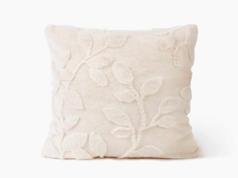 Luxurious jacquard pillowcase with leaves cream by Stofex.