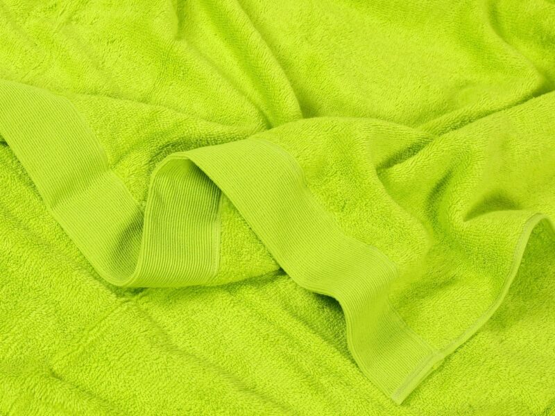 Modal towel and bath towel neon green by Stofex.