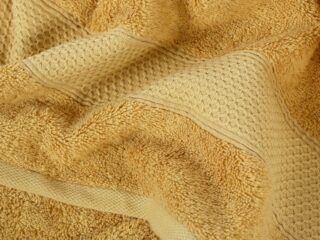 Bamboo towel / bath towel golden Baroque by Stofex.