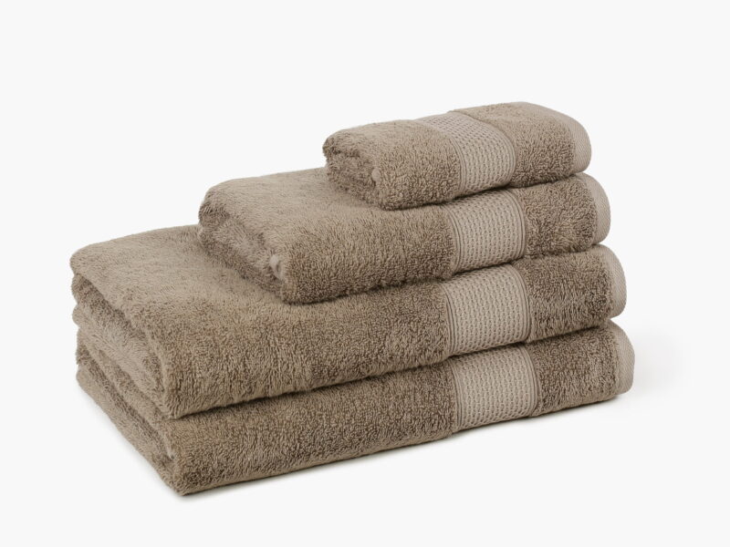 Bamboo towel / bath towel coffee Baroque by Stofex.