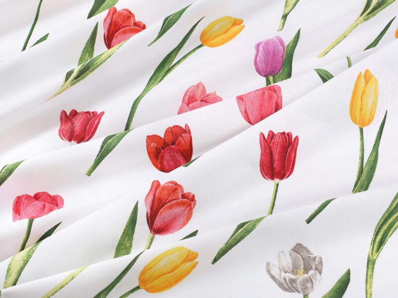 100% cotton fabric tulips width 220 cm by Stofex.