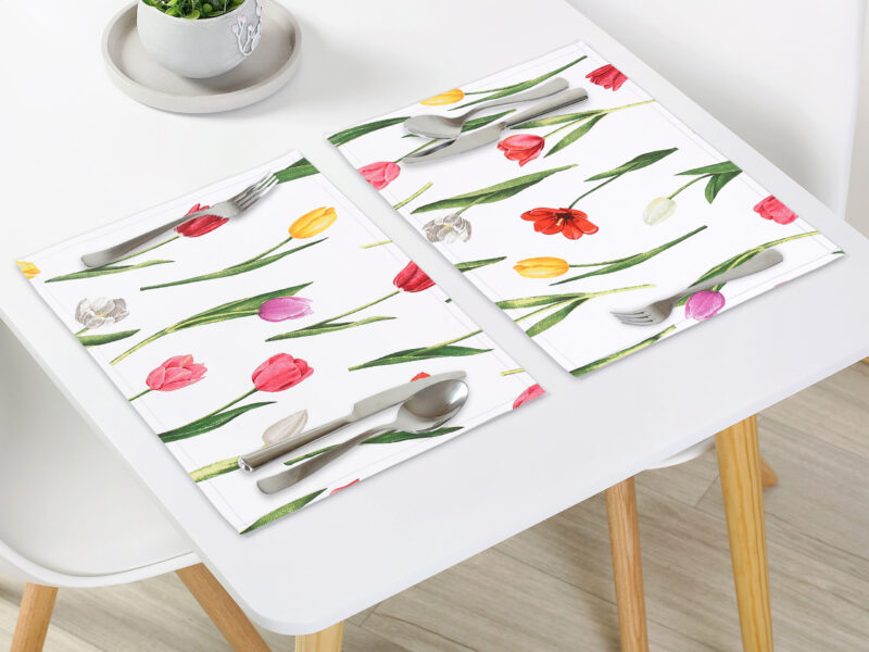 Cotton placemats with tulips by Stofex.