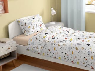 Kids' cotton bed linen dogs and cats on white background by Stofex.