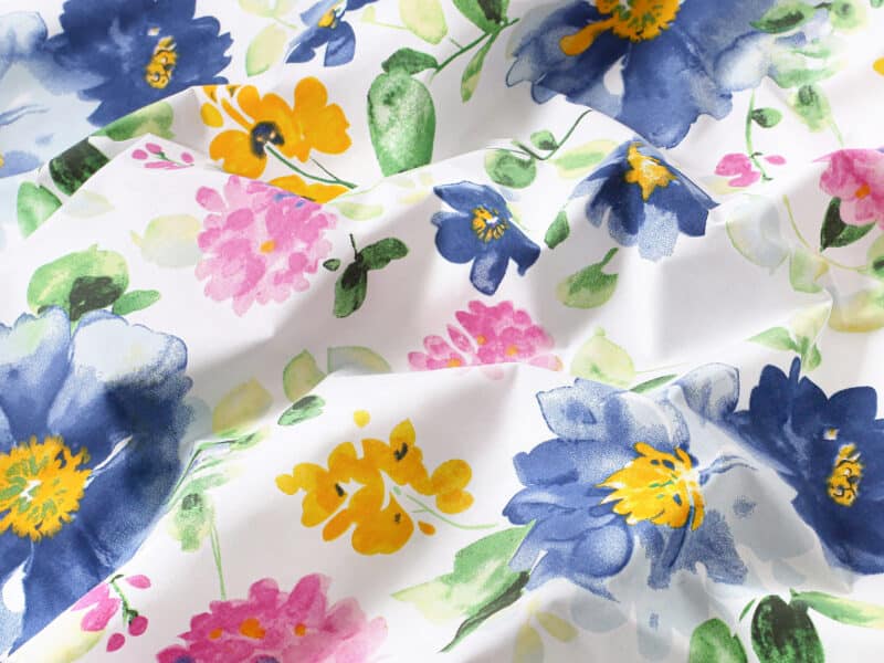 100% Cotton fabric flowers on white by Stofex.