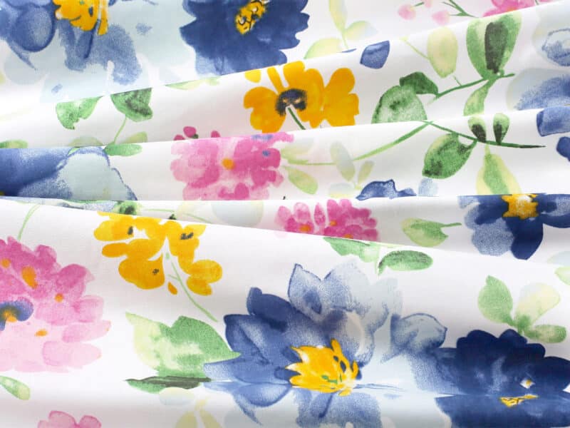 100% Cotton fabric flowers on white by Stofex.