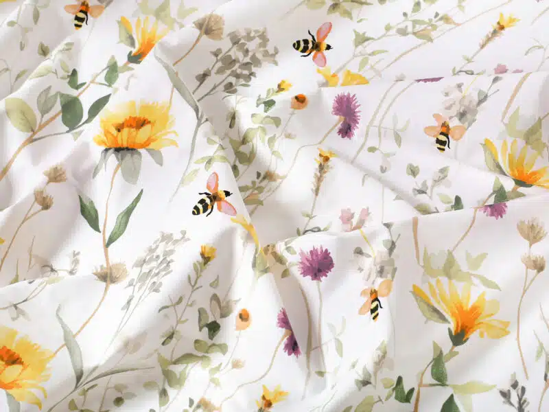 Cotton fabric meadow and bumblebee width 220 cm by Stofex.