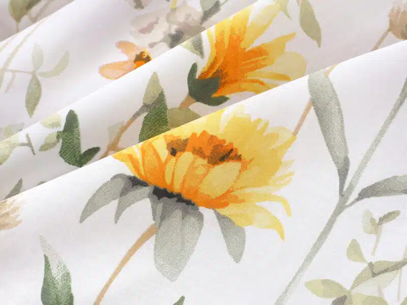 Cotton fabric meadow and bumblebee width 220 cm by Stofex.