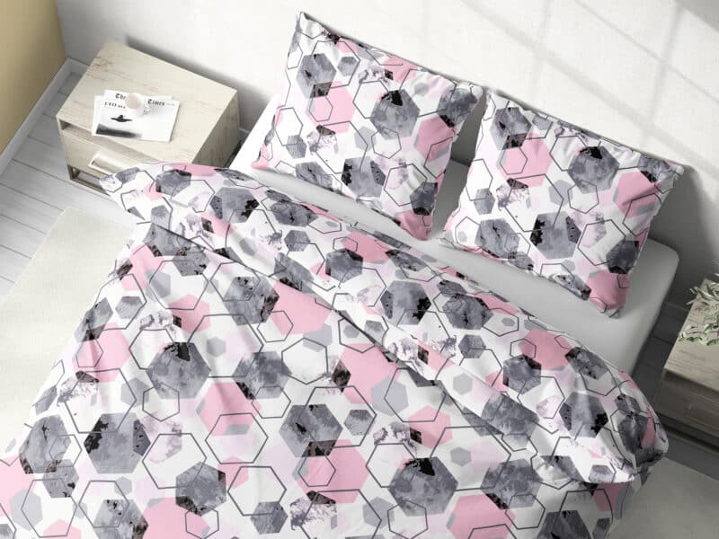 Cotton bed linen pink hexagons by Stofex.