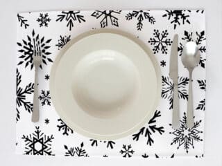 Christmas cotton placemat snowflakes on white by Stofex.