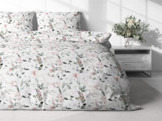 Satin bed linen pink hummingbirds by Stofex.