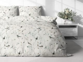 Satin bed linen hummingbirds by Stofex.