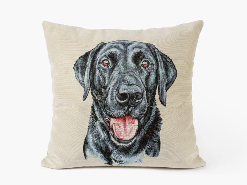 Tapestry pillowcase black retriever on beige by Stofex.