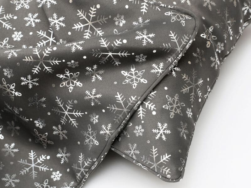 Christmas pillowcase silver snowflakes on grey by Stofex.